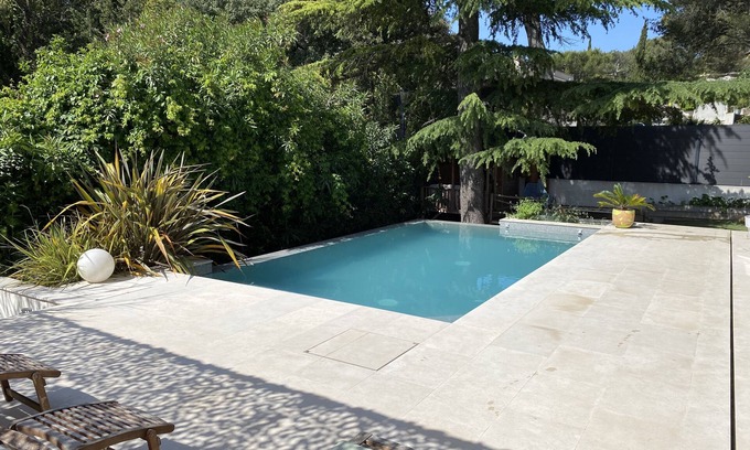 Carnoux-en-Provence House | Quiet, detached villa with infinity pool 5 minutes from Cassis
