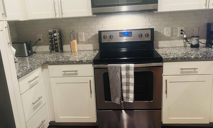 Lindbergh Apartment | quiet getaway in the heart of Buckhead ?This place would be perfect