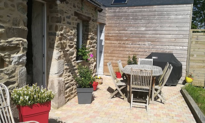 Pleudaniel House | Quiet gite between land and sea near Paimpol.