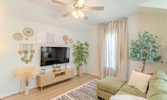 Stafford House | Quiet home perfect for family getaways