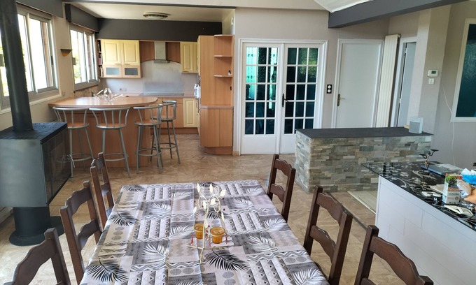 Marin House | Quiet house