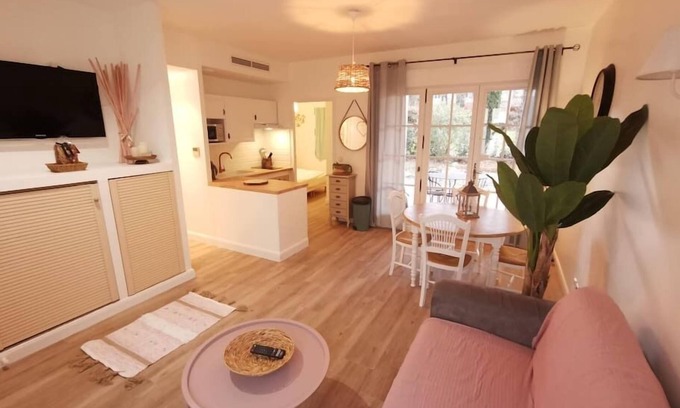 Fayence House | Quiet house in holiday residence and beautiful swimming pool