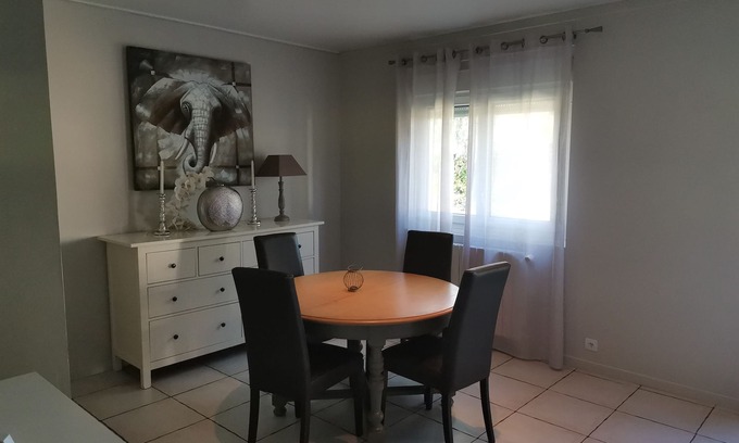 Pompignac House | Quiet house near Bordeaux