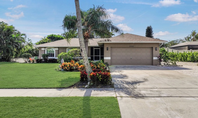 Marco Island House | Quiet inland home w/pool, two queen beds & grill