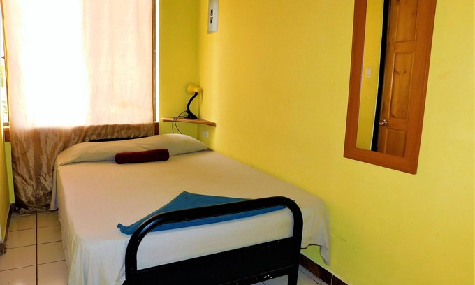 Jaco Hotel | Quiet lodge Just 200 meters from the beach