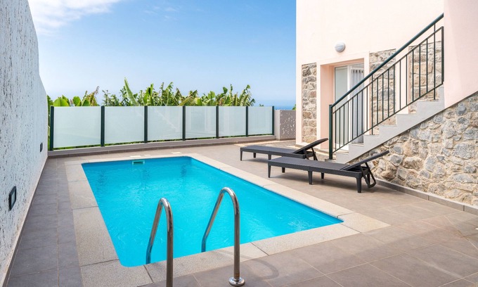 Calheta Apartment | Quiet peaceful apartment with private pool