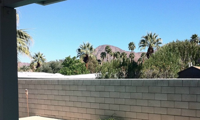 Palm Desert House | Quiet Private Pool Home Walk To Living Desert Year Round Neighbors