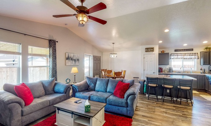 Middleton House | Quiet Ranch-Style Home with Fenced Yard, Gas Grill, Firepit & Fireplace