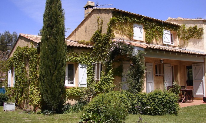 Nans-les-Pins Apartment | Quiet, relaxing and rejuvenating