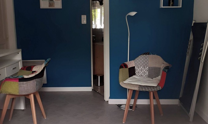 Saint-Marc-sur-Mer Apartment | Quiet T1 in St Marc sur Mer, 5 min walk to the beach, terrace and large bed!