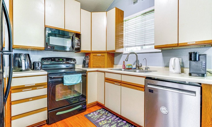 West Valley City House | Quiet West Valley City Home, Near Downtown SLC!