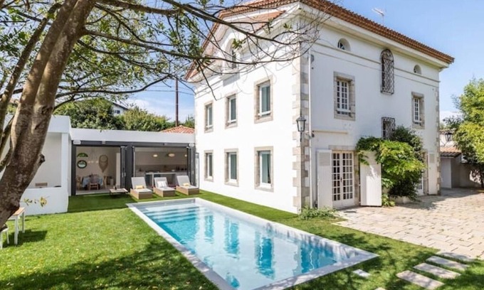 Bidart House | QUINTA - renovated mansion with pool in Ilbarritz