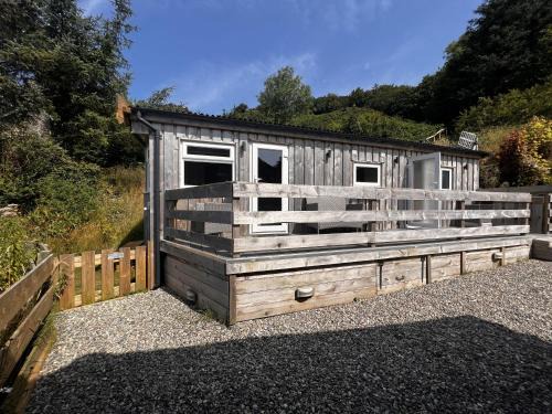 Bryn-crug House | Quirky Cabin with On Site Dog Field