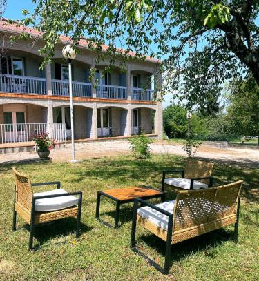 Castelnau-Magnoac Hotel | Résidence Hôtelière du Magnoac