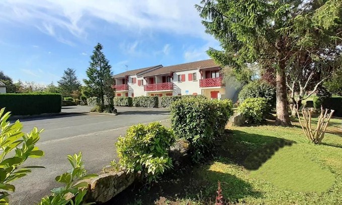 Jonzac Apartment | Résidence Hôtelière Hélios