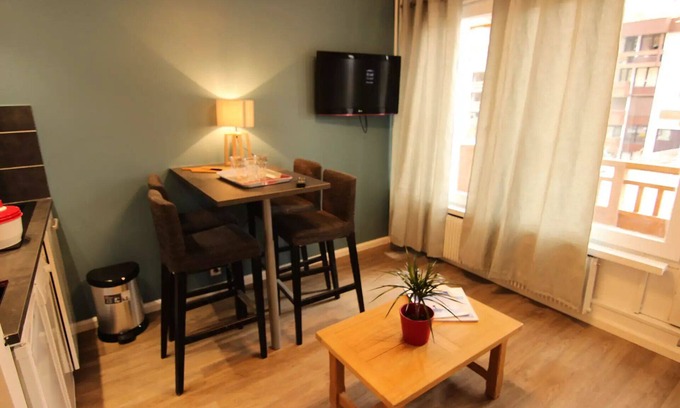 Val-Thorens Apartment | Résidence Hauts De Chaviere - STUDIO HEADS 23M2 4PERS SLALOM DECO MODERN PLACE