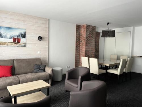 Eaux-Bonnes Apartment | Résidence Le Portillo - Piscine - 2 Pièces pour 8 Personnes MAE-6093