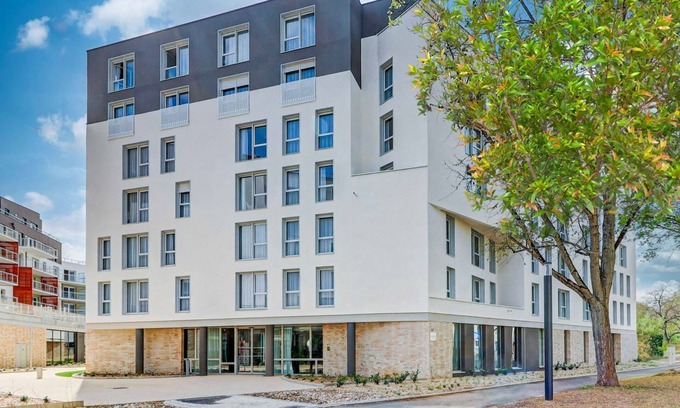 Faubourg-Raines Apartment | Résidence STELLA "l'Ecrin des Vignes" - ZENAO Appart'hôtels Dijon