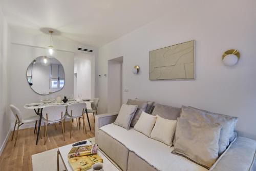 Belleville Apartment | Résidense au coeur de Paris by Studio prestige