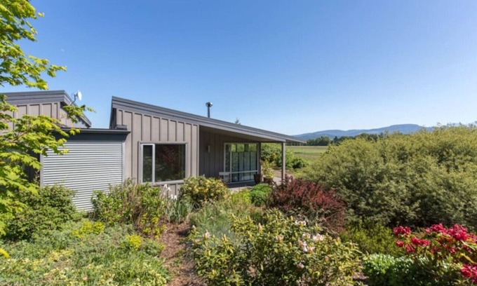 Sequim Apartment | Rabbit`s Garden - Tranquil setting with amazing views of the Olympic Mtns & surrounding gardens