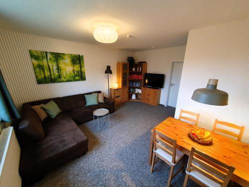 Schwerin Apartment | radfreundliches Wohlfühl-Apartment mit Terrasse und Parkplatz - FeWo Woody