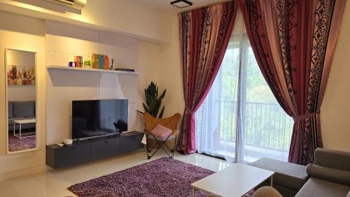 Bukit Jelutong Apartment | Radia Residence Bukit Jelutong, Shah Alam by Emerald