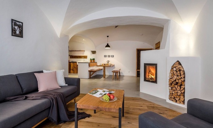 Eggstatt Apartment | Rahmkammer 76sqm, 2 bedrooms, fireplace, terrace