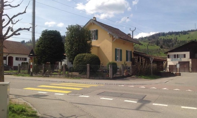 Glovelier House | Railway caretaker's house