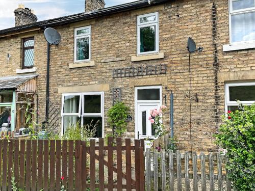 Bishop Auckland House | Railway Cottage