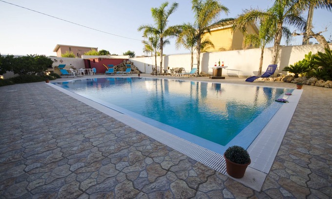 Marsala Hotel | Rainbow resort