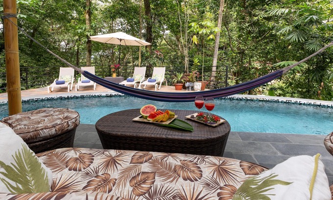 Quepos House | Rainforest Gem Aracari Villa with Private Pool