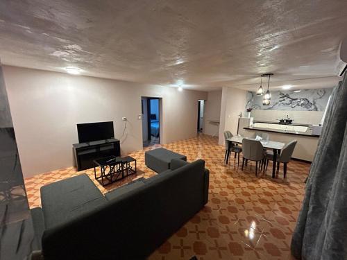 Nadi Apartment | Raj's appartment 02