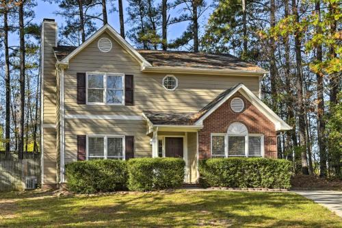 Northeast Raleigh House | Raleigh Home Near Dining and Shops!