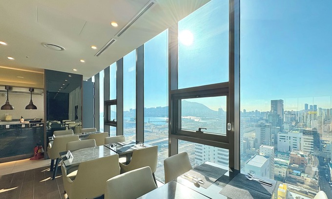 Choryang Hotel | Ramada Encore by Wyndham Busan Station
