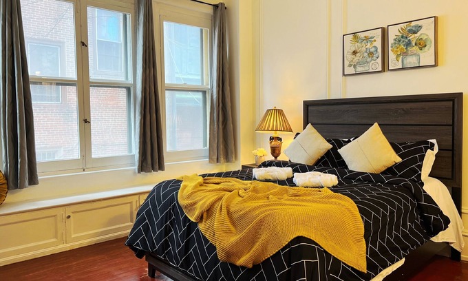 Fitler Square Apartment | Ramblei near Rittenhouse Sq/2 bedroom – Unit B