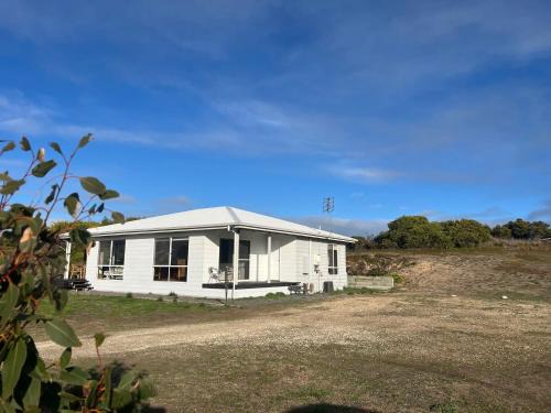 Waterhouse House | Ramblers Croft - WiFi Pet Friendly inside