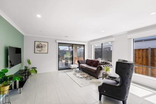 Clyde North House | Ramlegh Spring Estate - High Quality Family Living