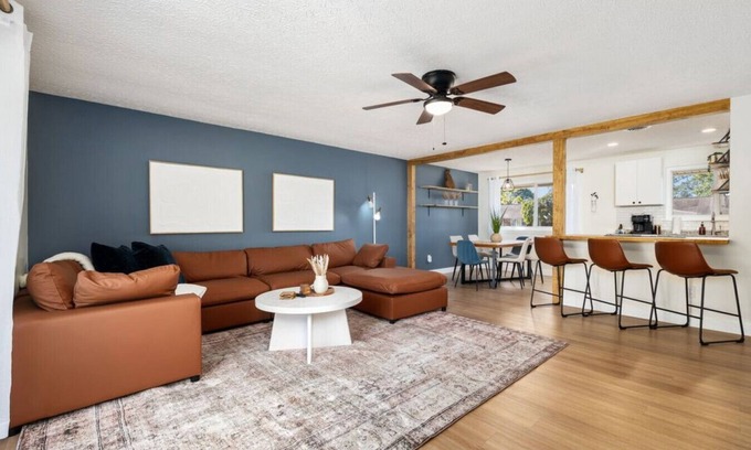 Reynoldsburg Apartment | Ranch with Garage & Fenced Yard on Quiet Street