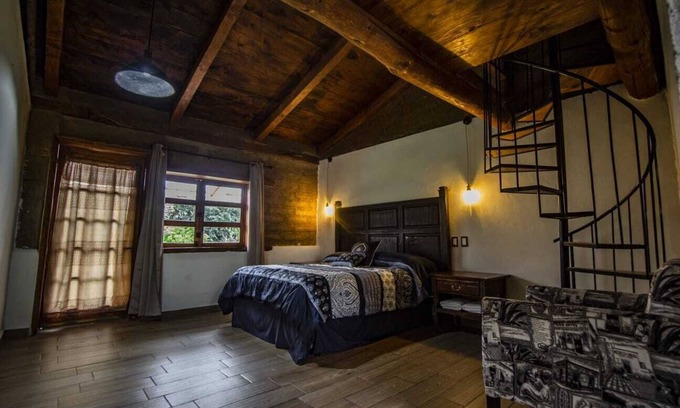 Zacatlan House | Rancho Coyotepec