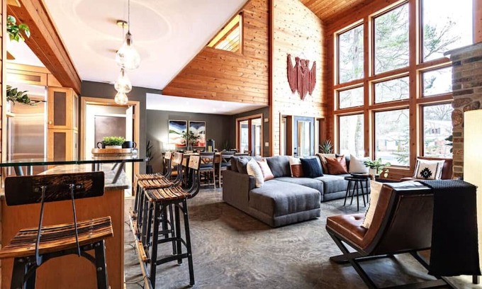 Wisconsin Rapids House | Rapids Rustic Retreat