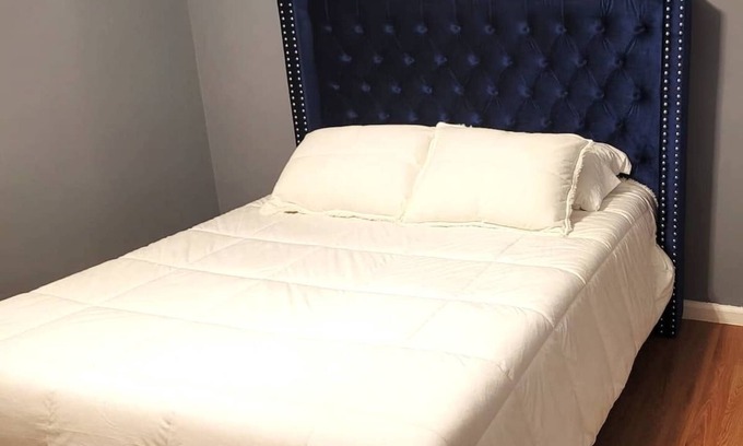 Queens Apartment | ❤️Rare Hidden Gem 2BR Near LGA/JFK & Attractions❤️