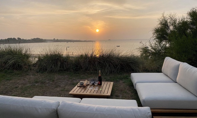 Santec Villa | Rare#Villa les Pieds dans l'Eau # Panoramic view#Direct beach access#