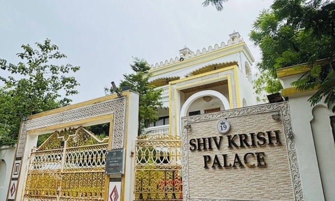 Sanand Villa | Rates are per rooms for .two person and one kid with roof top private pool.