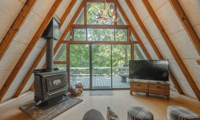 Innsbrook Ski Chalet | Raven Ridge by Innsbrook Vacations!