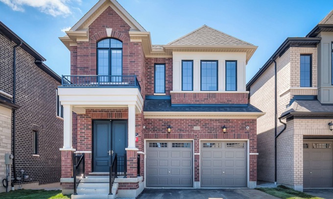 Pickering House | Ravine Retreat | Chef Kitchen | Toronto Zoo | SPA | Entire Home | Detached Home