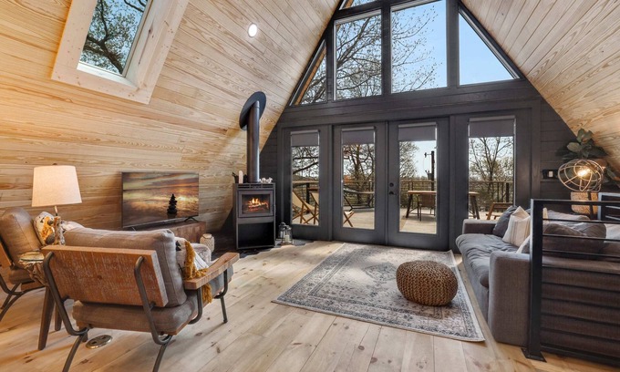 Lost Bridge Village Cabin | Rayburn Ridge - A Frame - Beaver Lake