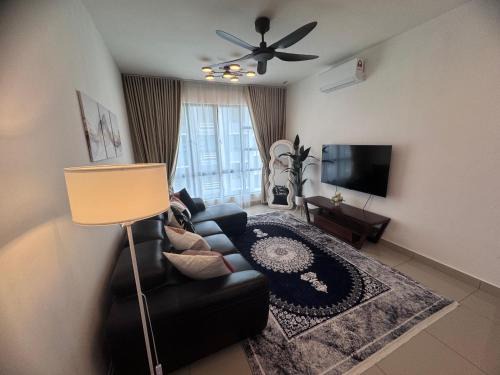 Central District Apartment | Raycation Homestay