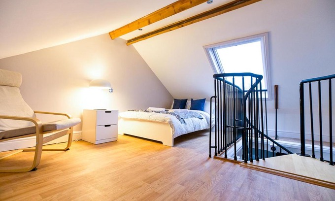 Reading City Centre Apartment | Readings Most Stunning Duplex