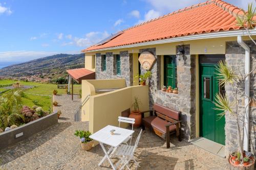 Calheta House | Recanto das Florenças (2)