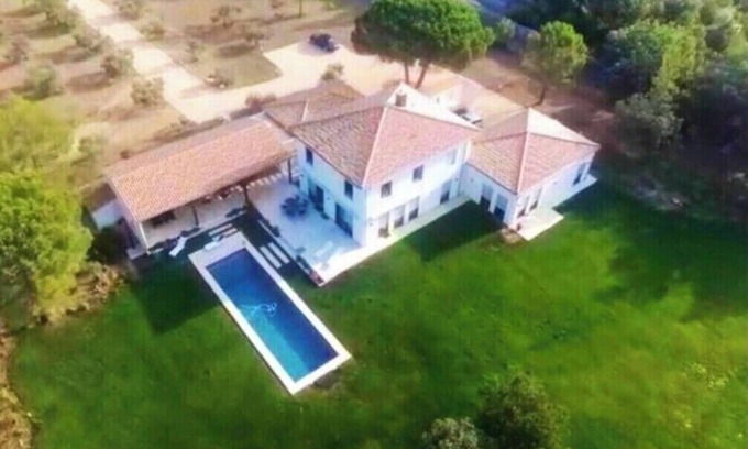 Bras House | Recent villa, ideal for 2 families, 3 independent modules, swimming pool, 2.5 ha park